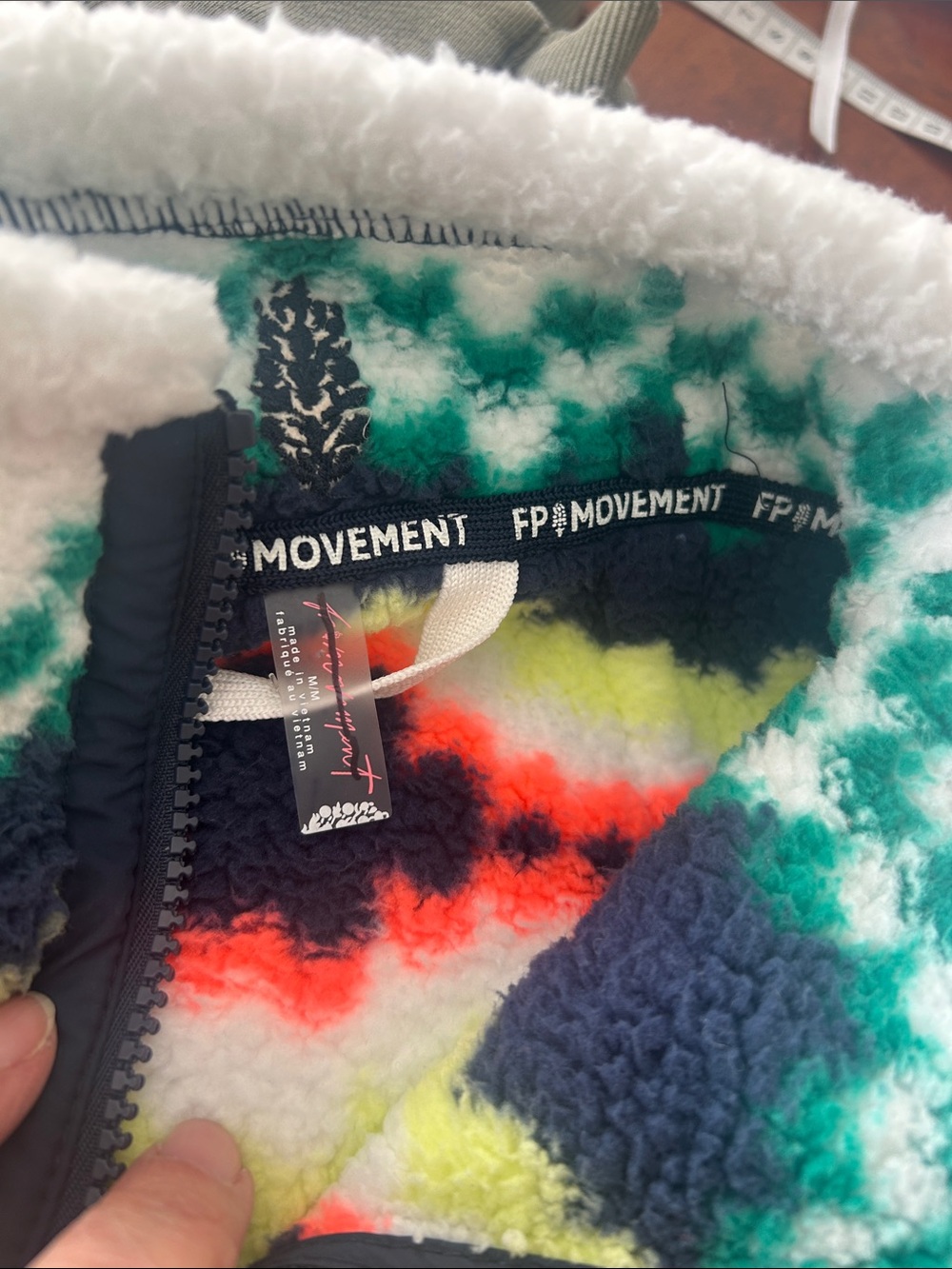 FREE PEOPLE x movement Mountain High Printed Half Zip Fleece size medium - Picture 10 of 11